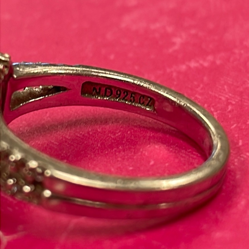 Pink Topaz Ring - Picture 5 of 13